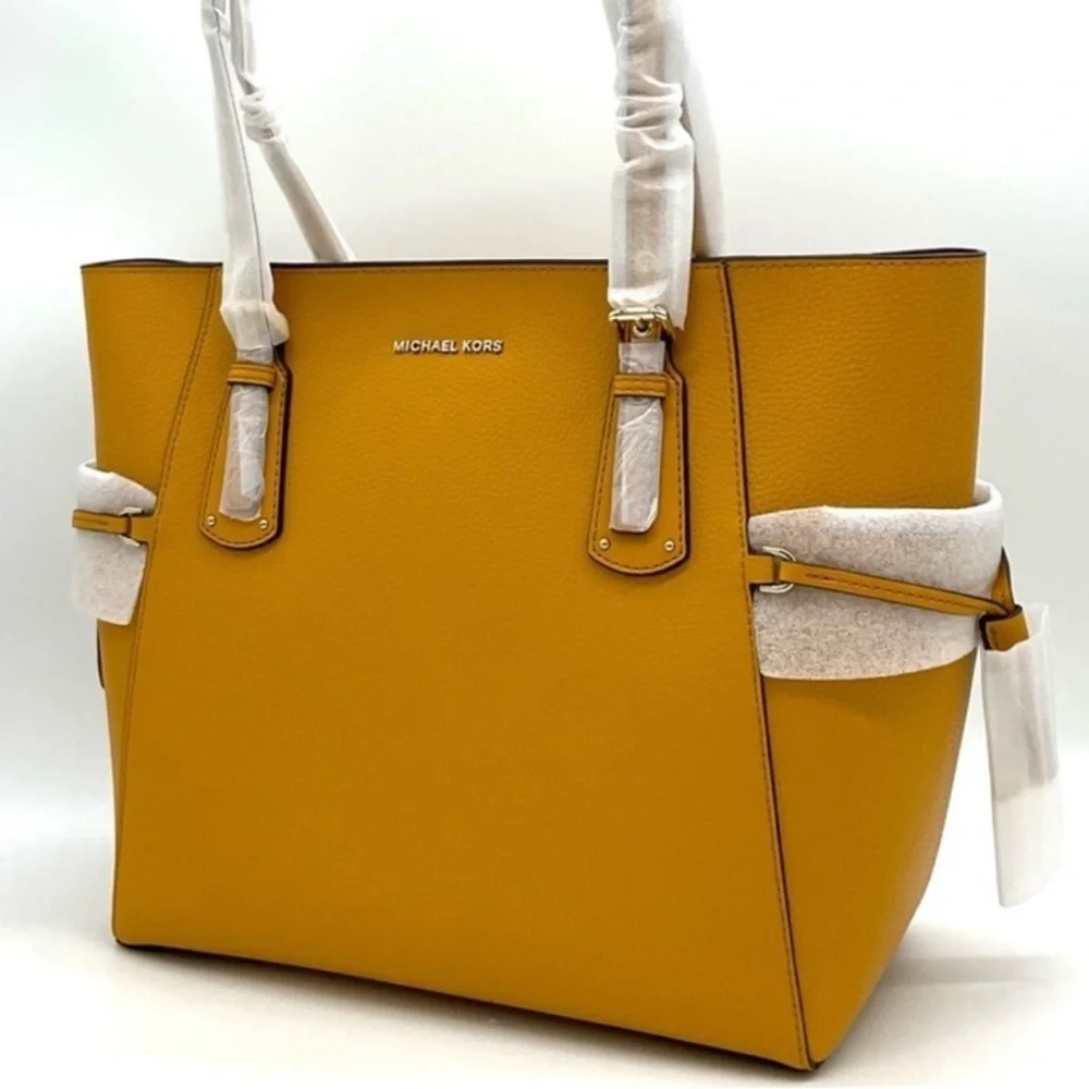 Michael Kors Voyager EW Tote Bag Leather Marigold